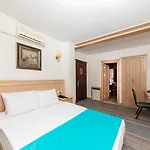 Kayamaris Hotel