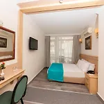Hotel Kayamaris 4*