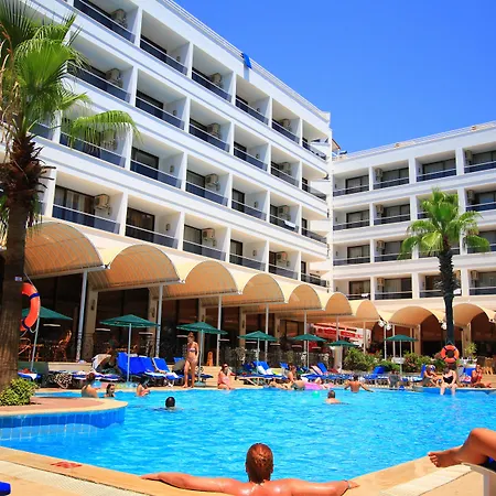 酒店 K Maris Hotel 4*