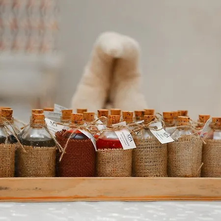 ホテル Kayamaris マルマリス