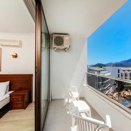 מלון Kayamaris מרמריס