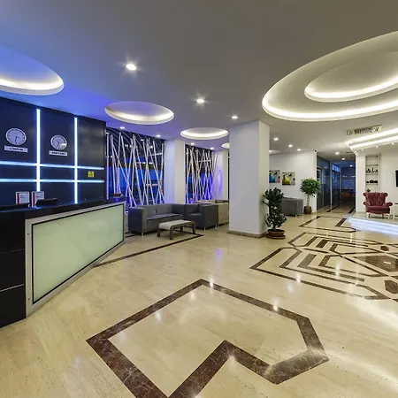 K Maris 酒店 马尔马里斯