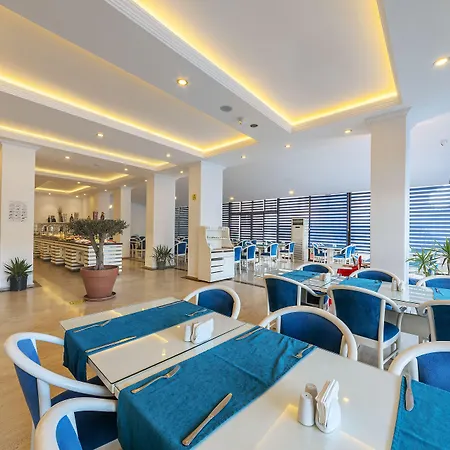 K Maris 酒店 马尔马里斯