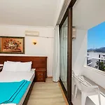 Hotel Kayamaris 4*