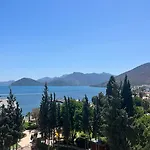 Kayamaris Hotel